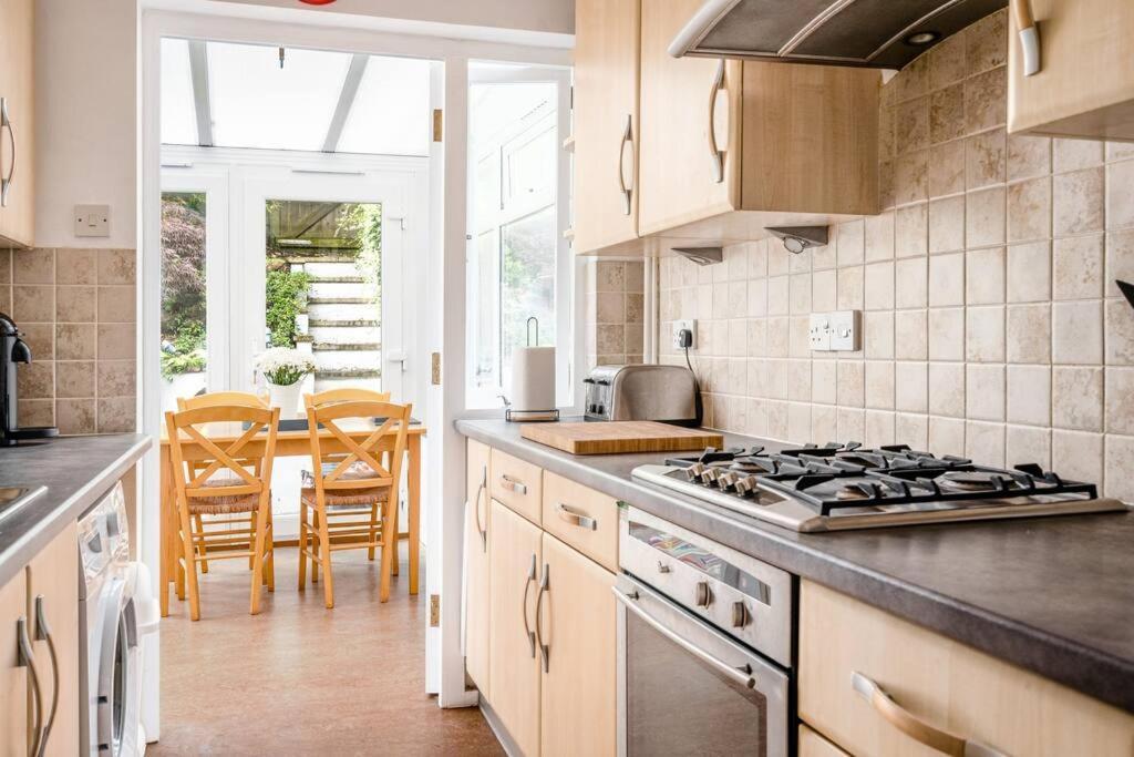 Stunning 4 Bedroom House In Central Bath Eksteriør bilde