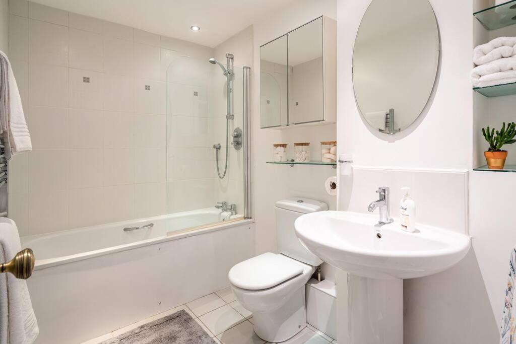 Stunning 4 Bedroom House In Central Bath Eksteriør bilde